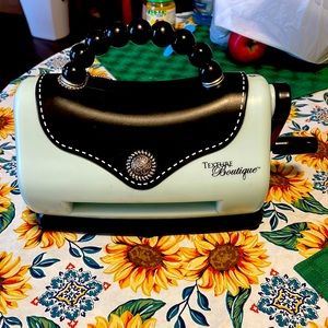 This is a texture boutique.